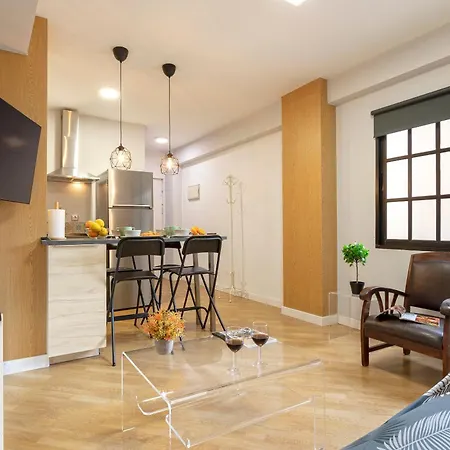 דירה Coqueto Junto A Calle Larios By Rent Me
