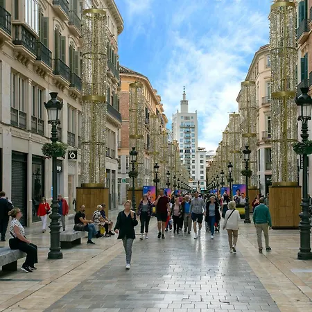 Coqueto Junto A Calle Larios By Rent Me דירה